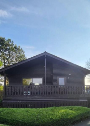 Hideaway Lodge